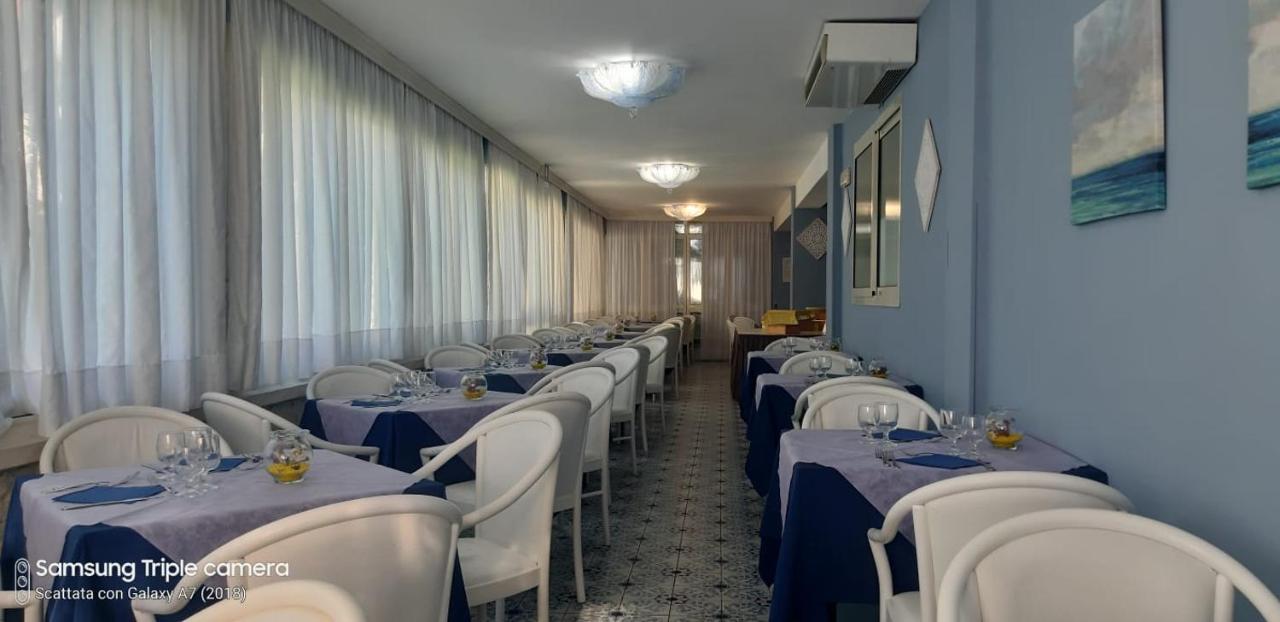 Baia Degli Dei Appartement Giardini-Naxos Buitenkant foto