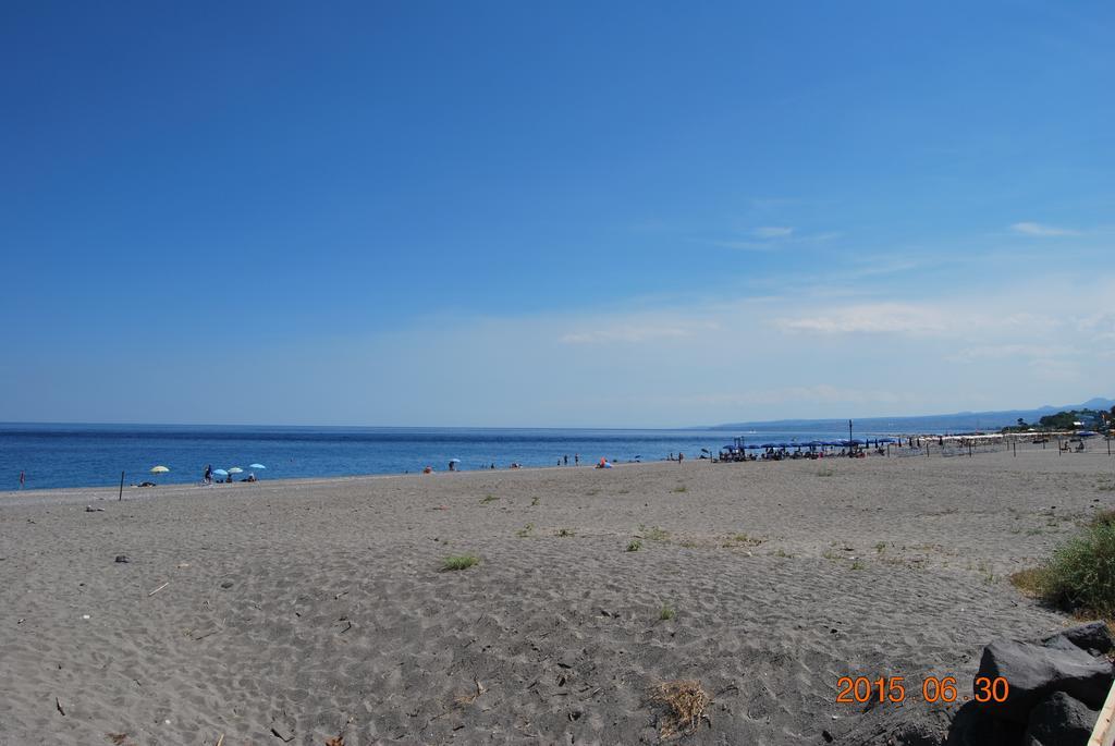 Baia Degli Dei Appartement Giardini-Naxos Buitenkant foto