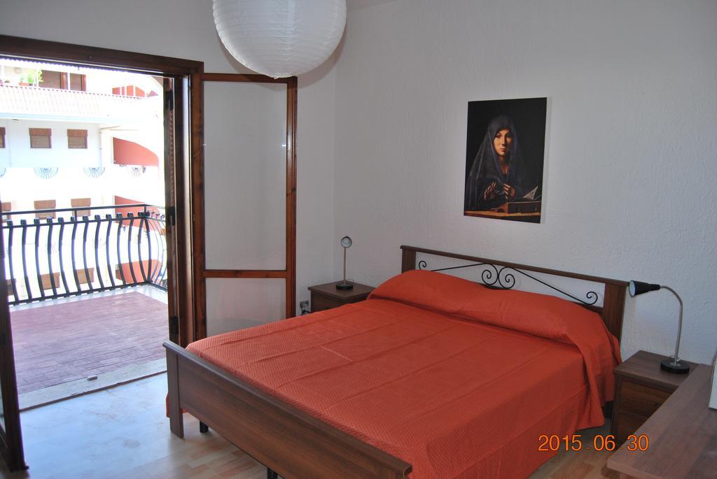 Baia Degli Dei Appartement Giardini-Naxos Kamer foto