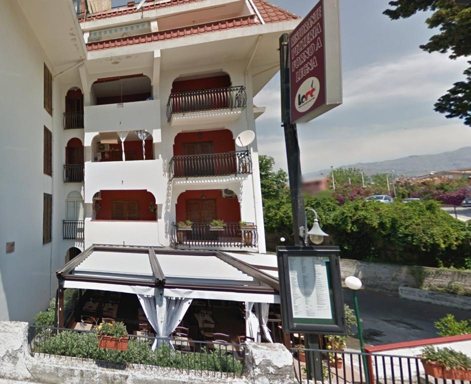 Baia Degli Dei Appartement Giardini-Naxos Buitenkant foto