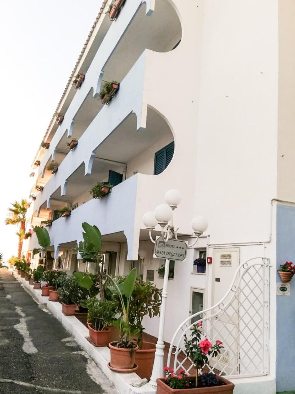 Baia Degli Dei Appartement Giardini-Naxos Buitenkant foto